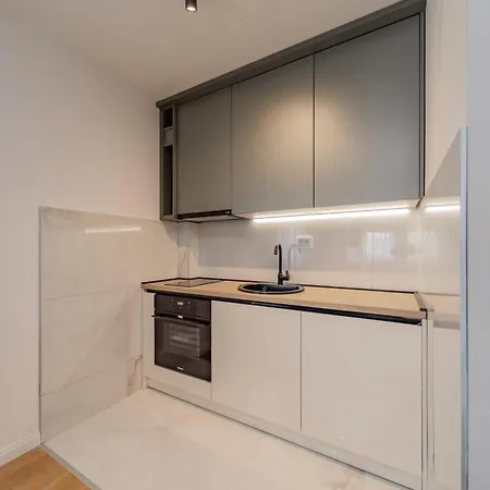 Rei Lux Aparthotel